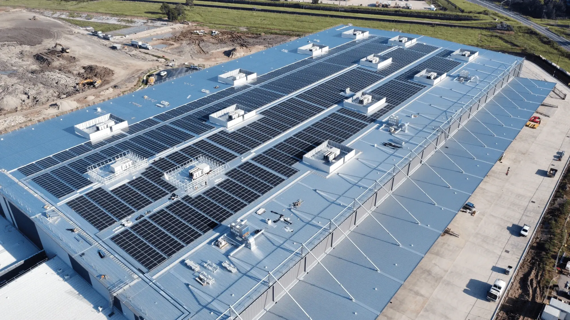 Five New Commercial Solar &amp; Battery Statistics That Might Surprise You